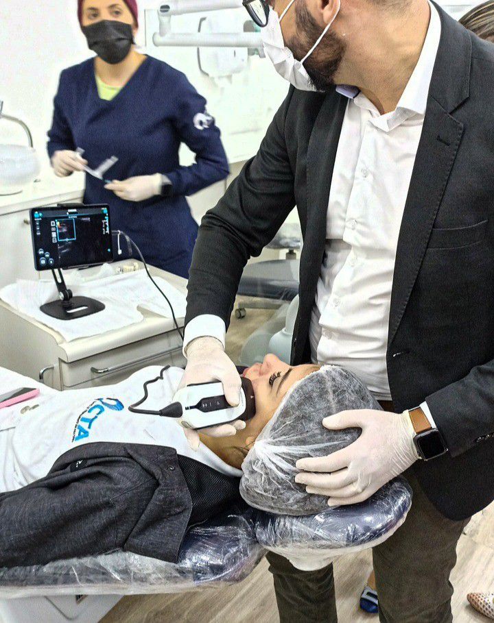  Vascular ultrasound equipment includes portable ultrasound equipment for a variety of cardiac ultrasound applications.